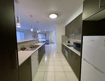 94A Shailer Road, Shailer Park, Brisbane - Southern Region, 4 habitaciones, 2 baños, Apartment