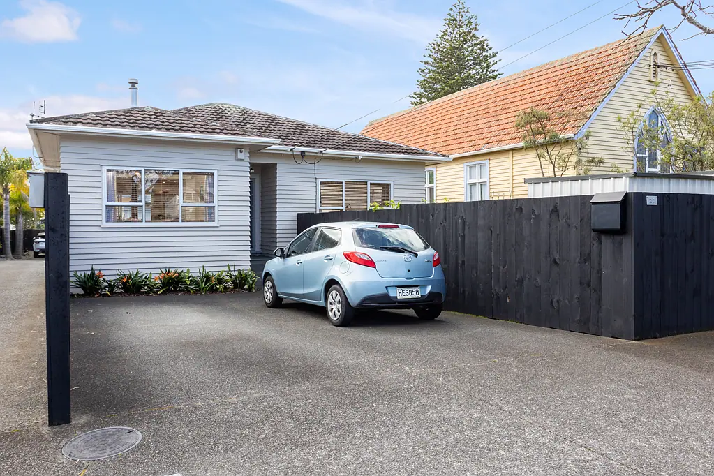 21 Formby Avenue, Point Chevalier, Auckland City, Auckland