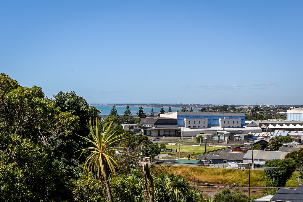 32 Ngamotu Road, Moturoa, New Plymouth, 2 Schlafzimmer, 0 Badezimmer