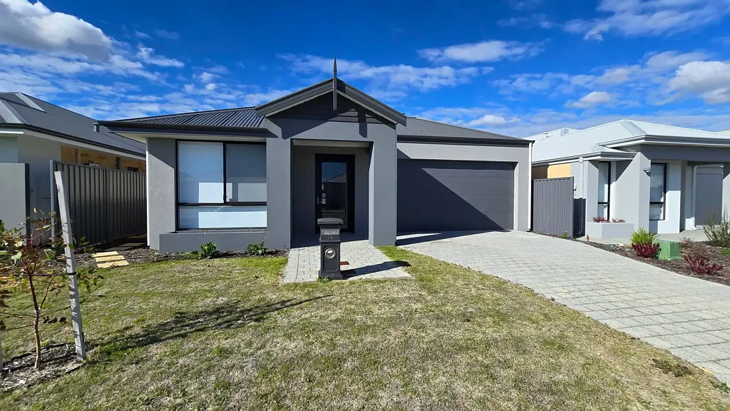 Short-Term Rental Only – Fabulous Fully Accessible Home