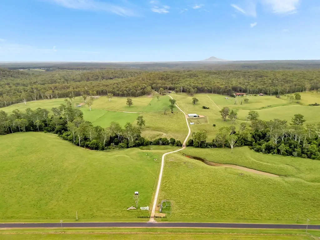 Kungala Magnificent and Productive Lifestyle Property