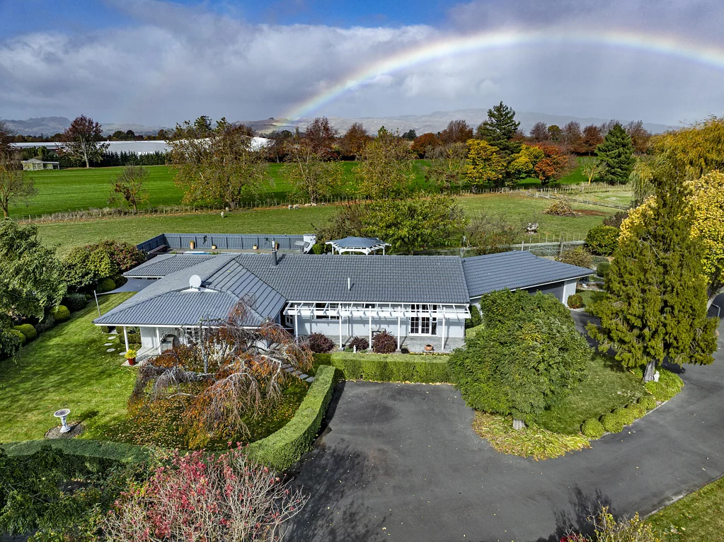 Longlands  Longhaven - Land, Lifestyle, Location