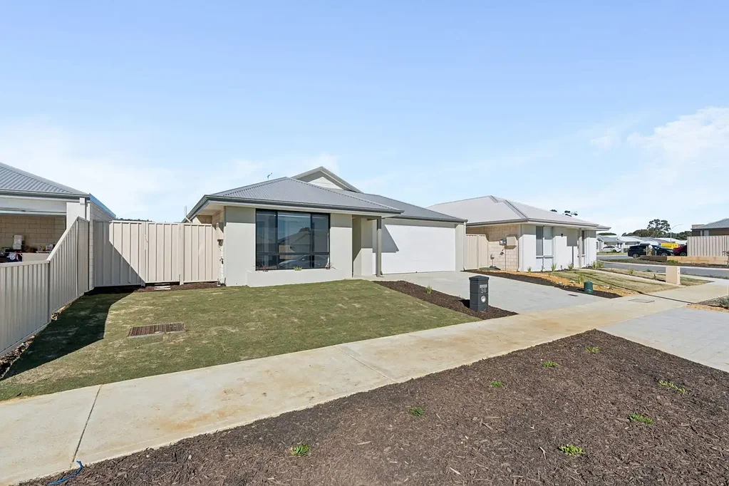 Brand New Family Living with Style & Convenience