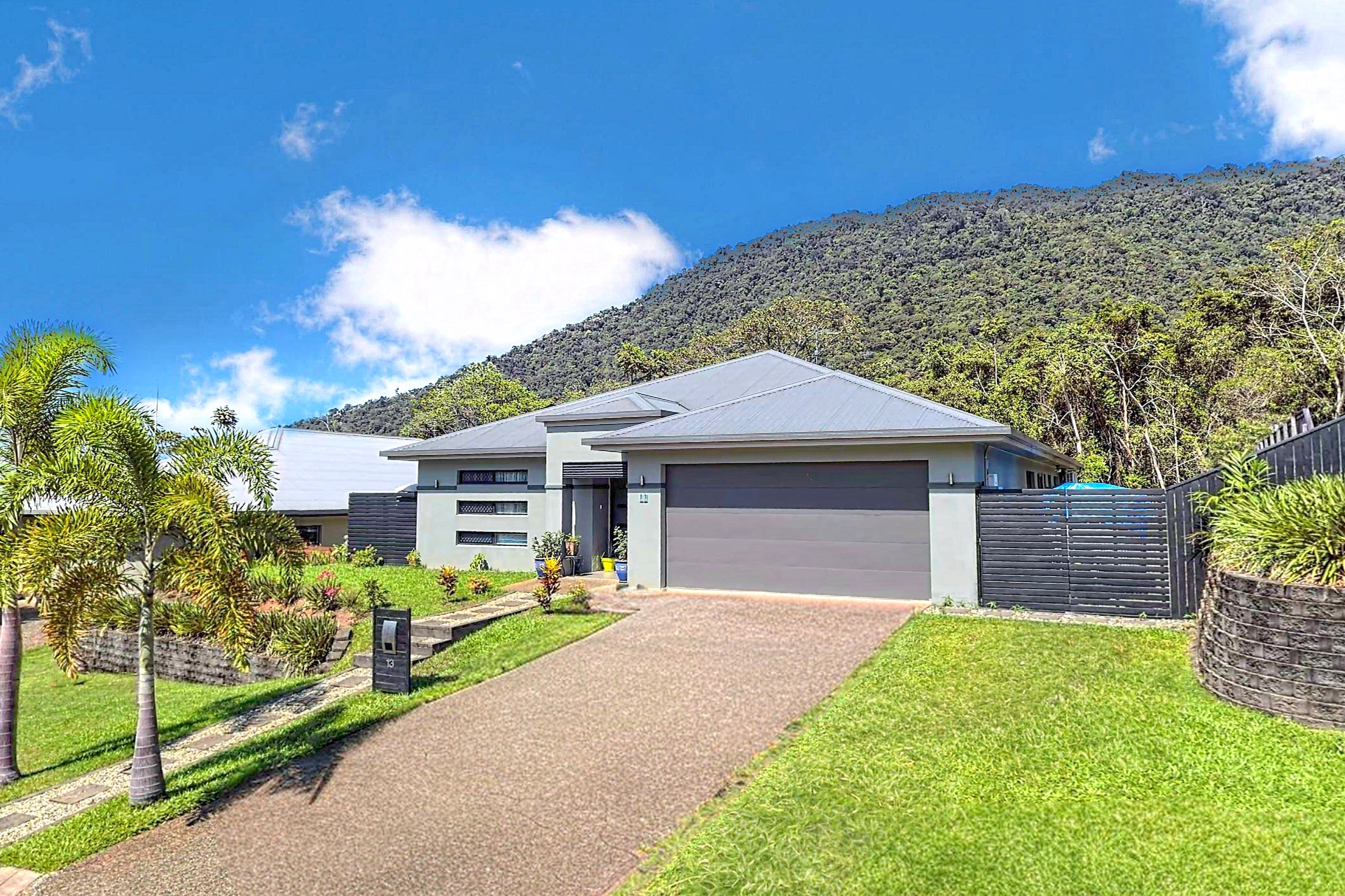 13 WILLOUGHBY CL, REDLYNCH QLD 4870, 0 chambres, 0 salles de bain, House