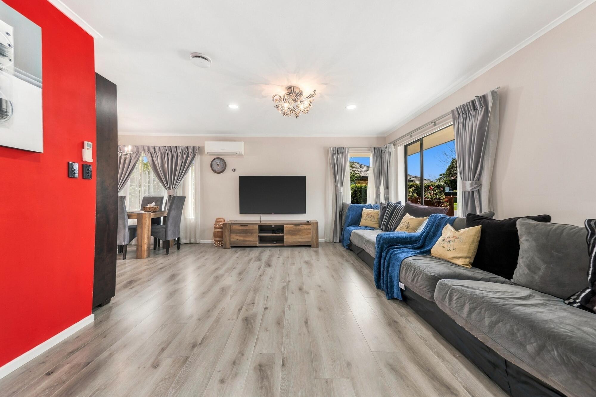 4 Anton Place, Takanini, photo 8