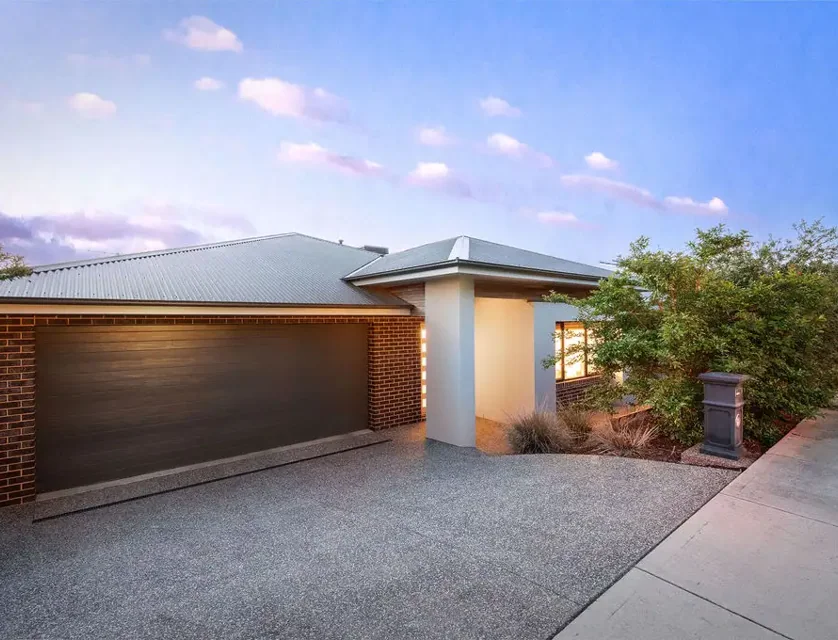 13 Ziebell Circuit, Wodonga, VIC 3690, 4 कमरे, 2 बाथरूम, House