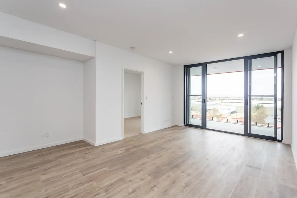 Lovely, secure 2 bedroom apartment in the heart of Midland!