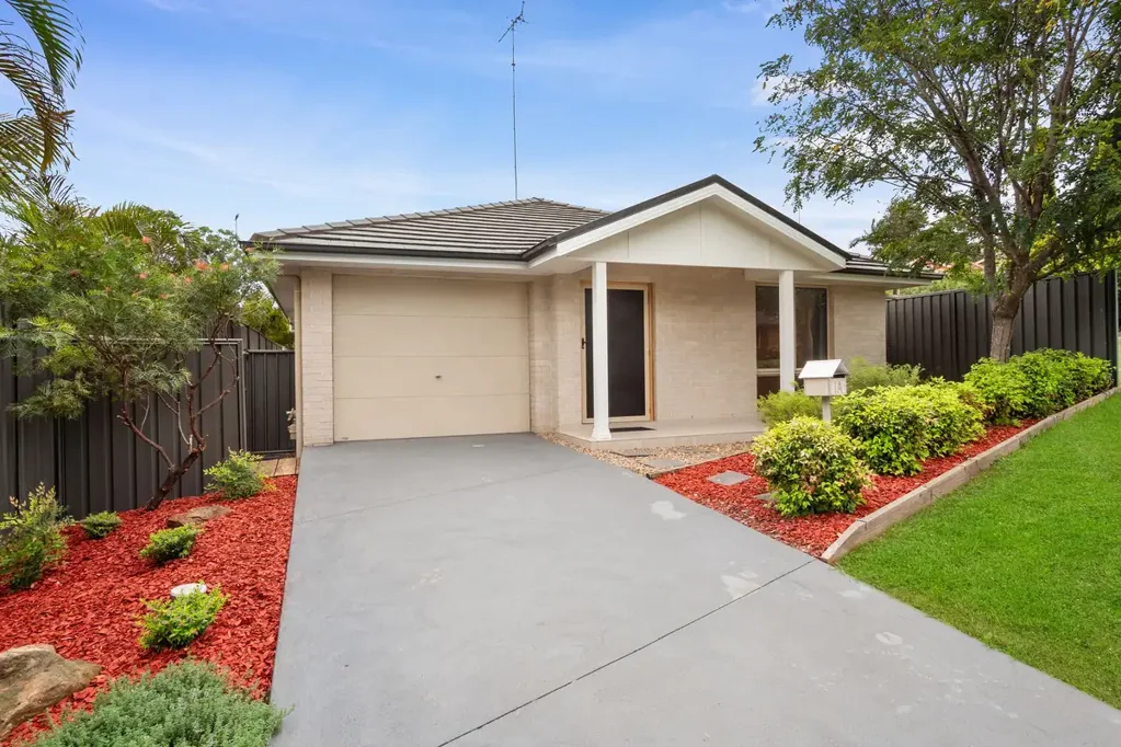 Cranebrook 3ਬੈੱਡਰੂਮ IMMACULATE FIRST HOME OR INVESTMENT IN QUIET LOCATION