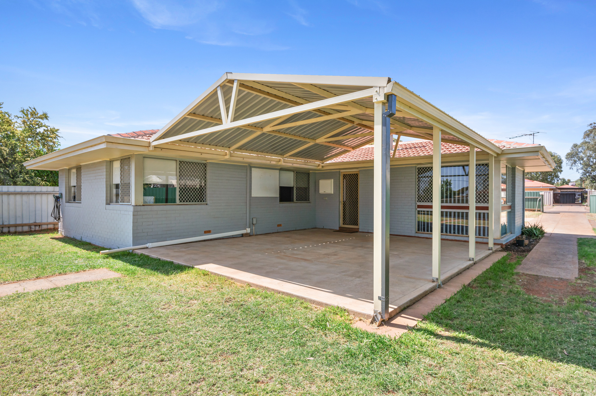 8 CONLIFFE PL, SOUTH KALGOORLIE WA 6430, 0房, 0浴, House