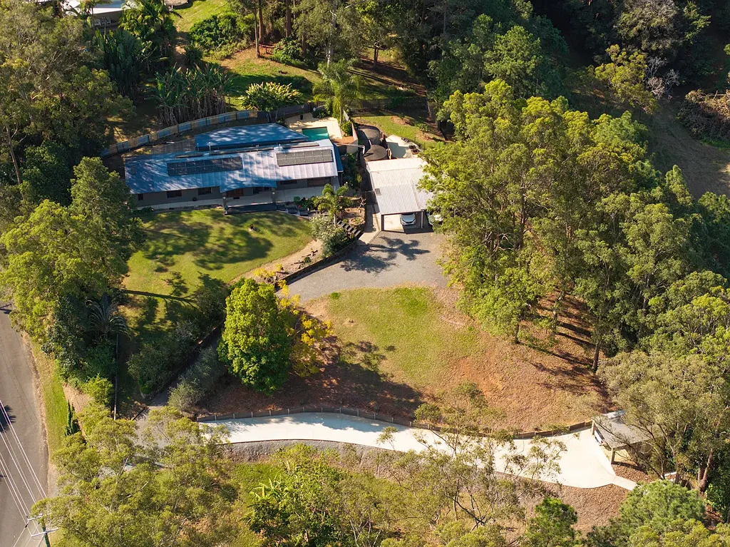 West Woombye 4ਬੈੱਡਰੂਮ Private Hinterland Escape with Sensational Views