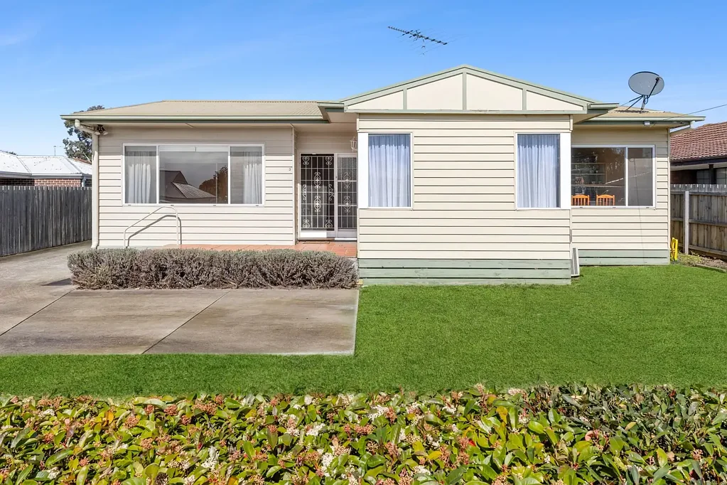 3/1 Allambie, Leopold, VIC 3224