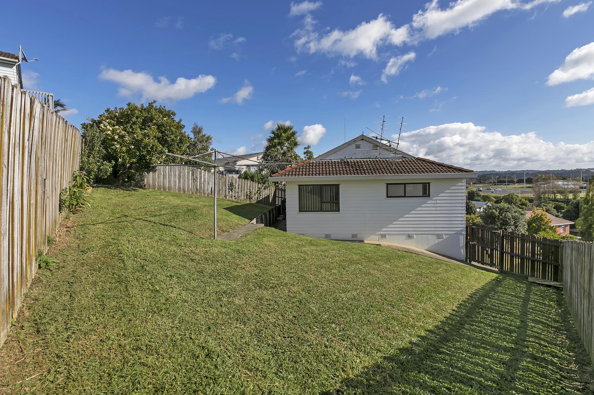 34 Barbados Drive, Unsworth Heights, Auckland - North Shore, 3 habitaciones, 1 baños