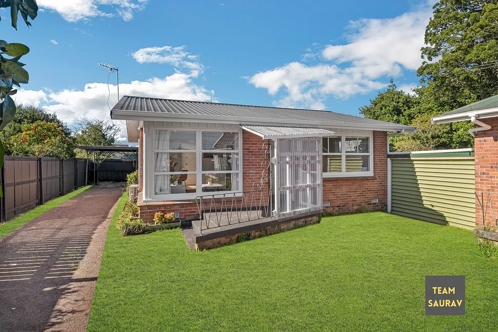 Papakura 2Kwarto Standalone, Solid Brick Living in Papakura!