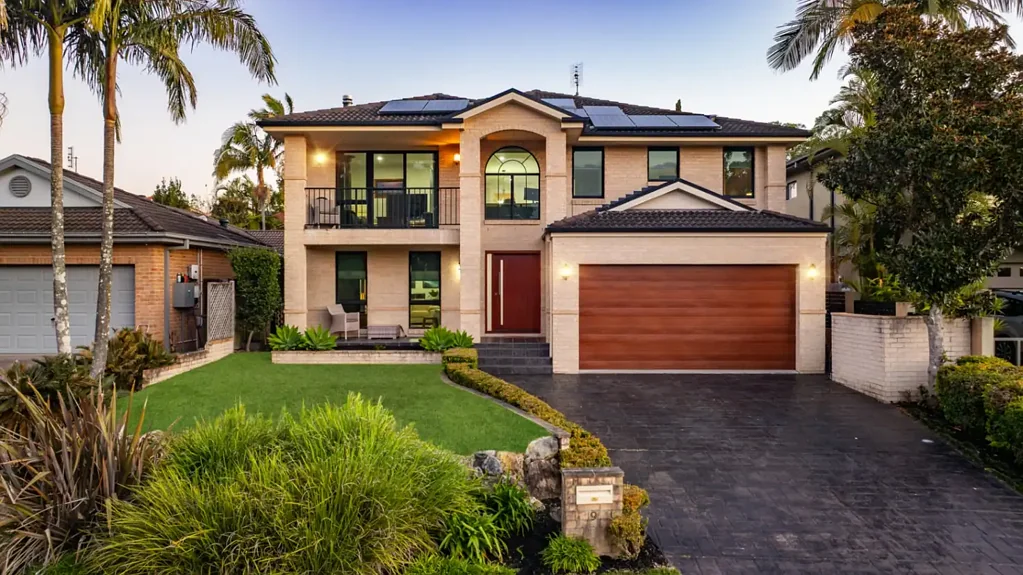Kariong 4 Bedroom Sophisticated Family Living in a Premier Kariong Address