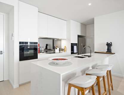 4407/24 The Lanes Boulevard, Mermaid Waters, QLD 4218, 2 Bedrooms, 2 Bathrooms, Apartment