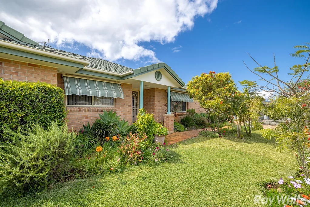 1/15 Oasis Parade, Tuncurry, NSW 2428