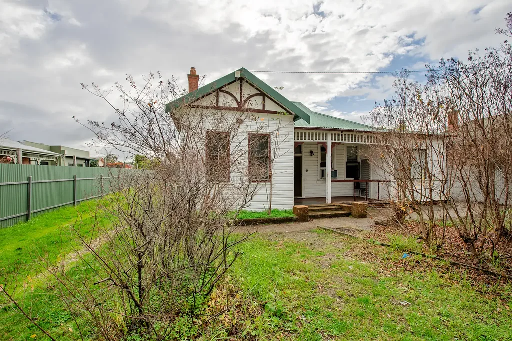 North Albury 5房  Space, Character & Endless Possibilities