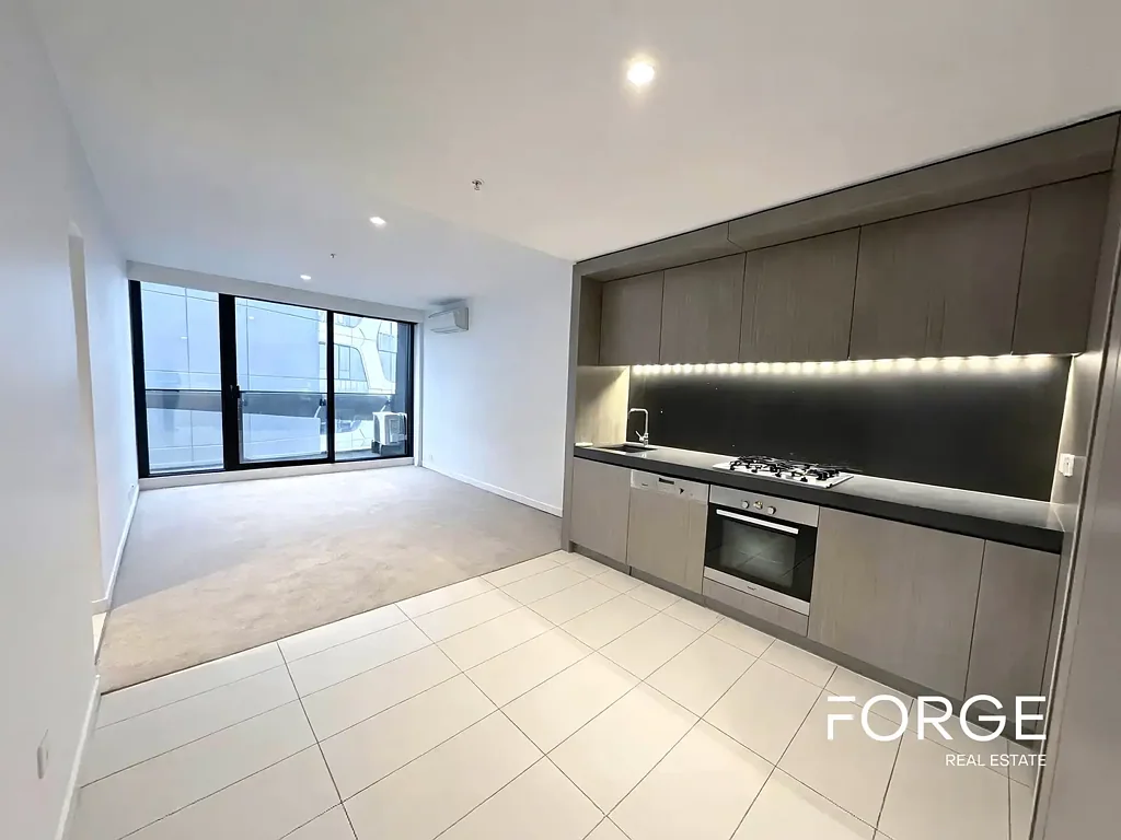 Stylish 1 Bedroom Apartment in South Melbourne