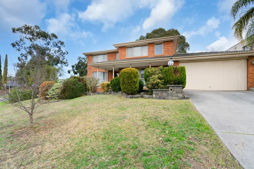PRIME LOCATION, PEACEFUL LIFESTYLE