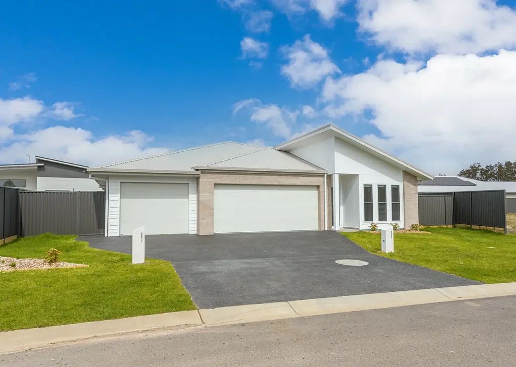 2/3 Bular Close, Old Bar, NSW 2430