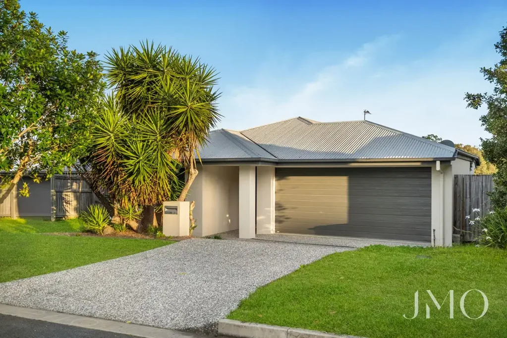 Ormeau 4Kwarto Move-In Ready Family Home on a Low-Maintenance 453m² Block