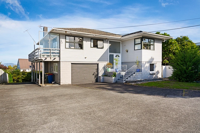 213 Hobsonville Road, West Harbour, Waitakere City