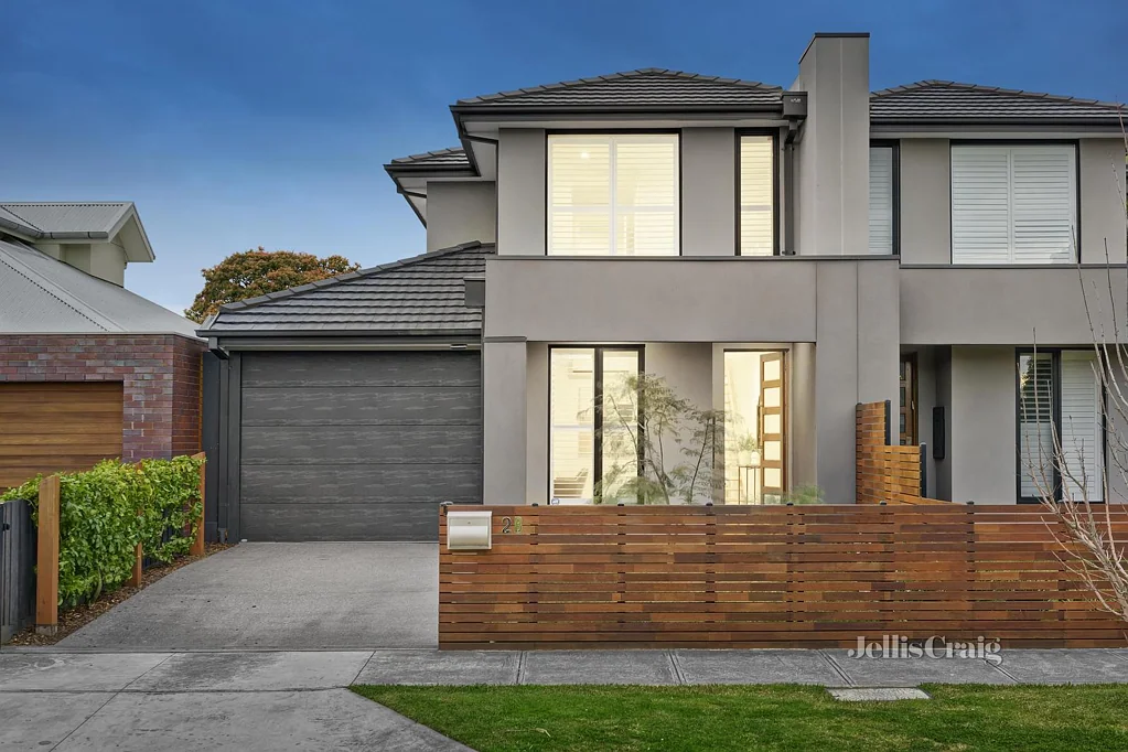 2B Millis Avenue, Bentleigh East, VIC 3165