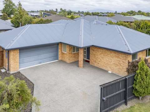 Rangiora 5房  Five Bedroom Home with Room to Grow