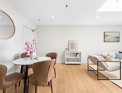 905/380 Forest Road, Hurstville, NSW 2220, 2房, 2浴, 公寓