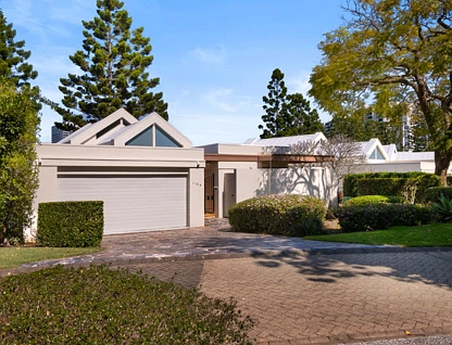 1106 Royal Pines Res Ross Street, Benowa, Gold Coast, 3 Kuwarto, 2 Banyo, House