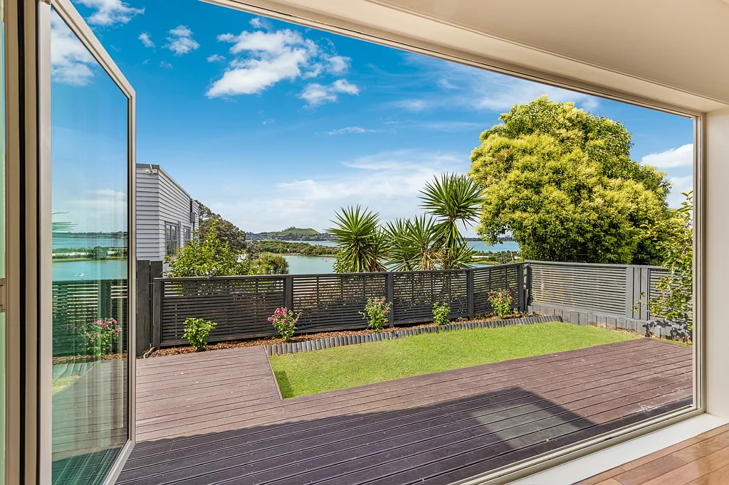 Onehunga 6房  MOTIVATED SELLERS, BRING YOUR OFFER!