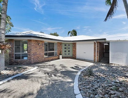 4 Carroll Street, Blacks Beach, QLD 4740, 3 Kuwarto, 2 Banyo, House