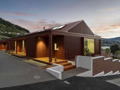 Lyttelton 3房  A Vivid Vision Over Lyttelton
