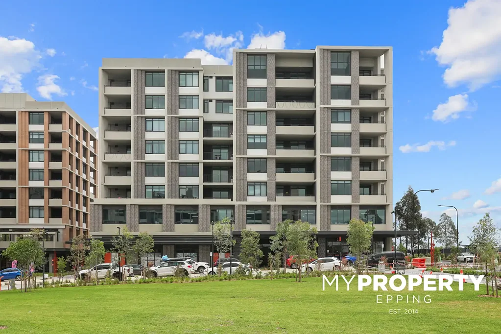 NEAR NEW HIGH-END APARTMENT IN AREA'S BEST POSITION