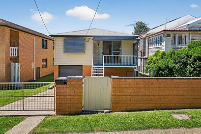 Greenslopes 3 Bedroom Renovator Opportunity with City Glimpses in Tightly Held Street