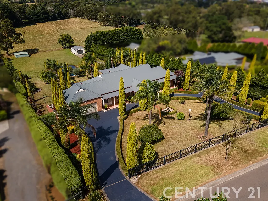 16 Millennium Court, Drouin, VIC 3818