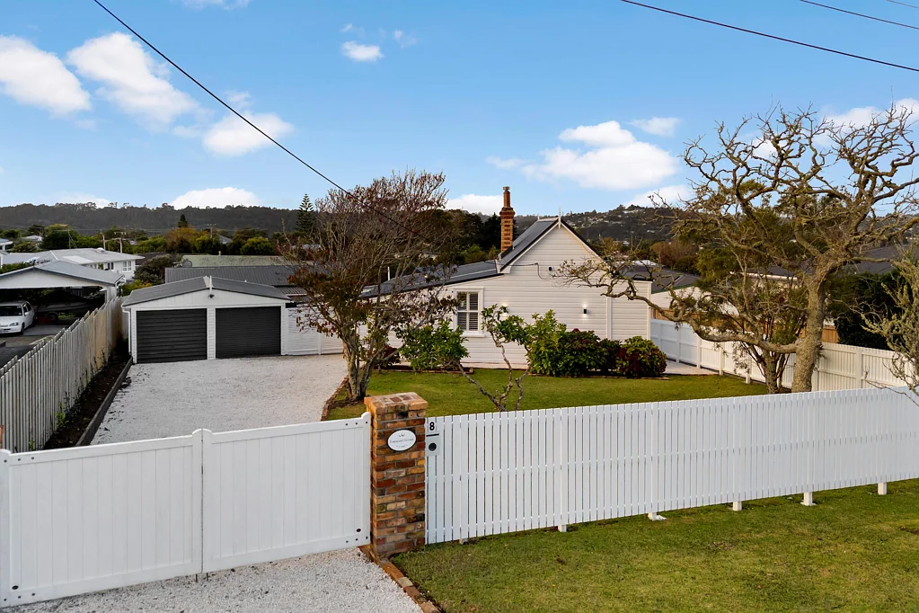 8 Fordham Street, Beach Haven, North Shore City, Auckland
