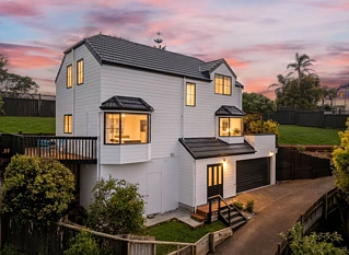 1 Highgrove Lane, Totara Vale, North Shore City