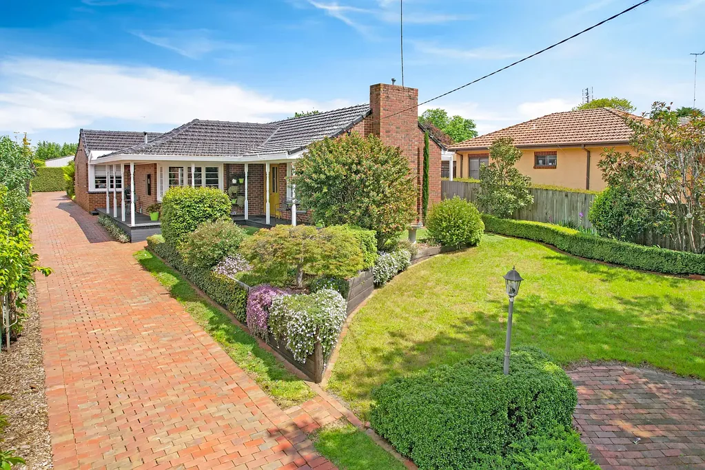 Warragul 3Zimmer Clinker classic, huge shedding, spacious block, inner town