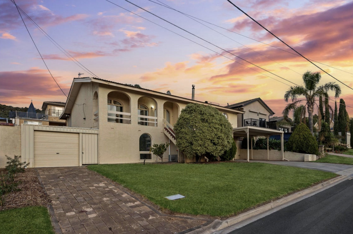 9 ADNAMIRA AV, ROSTREVOR SA 5073, 0房, 0浴, House