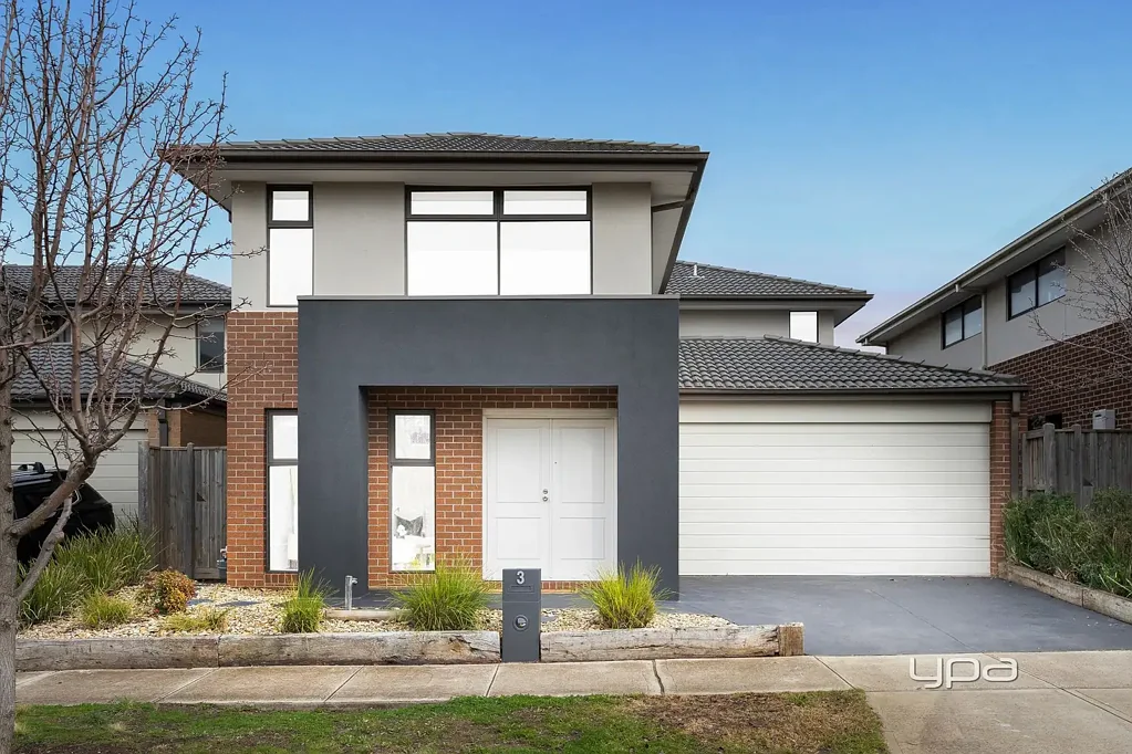Fraser Rise 4ਬੈੱਡਰੂਮ Park-Facing Family Living in a Thriving Fraser Rise Location