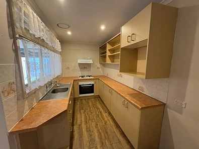 6 Sunbury Road, Shepparton, VIC 3630, 3 slaapkamers, 1 badkamers, House
