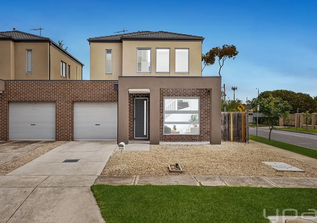 2/15 Cottrell Street, Werribee, VIC 3030