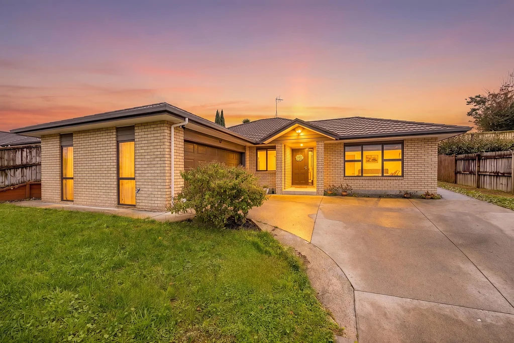 Nawton 3房  Farn-tastic Family Living Awaits