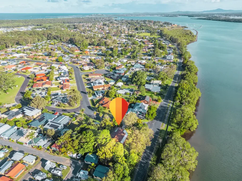 Iluka 3Kwarto River Views, Room to Move � Owners Will Consider All Reasonable Offers