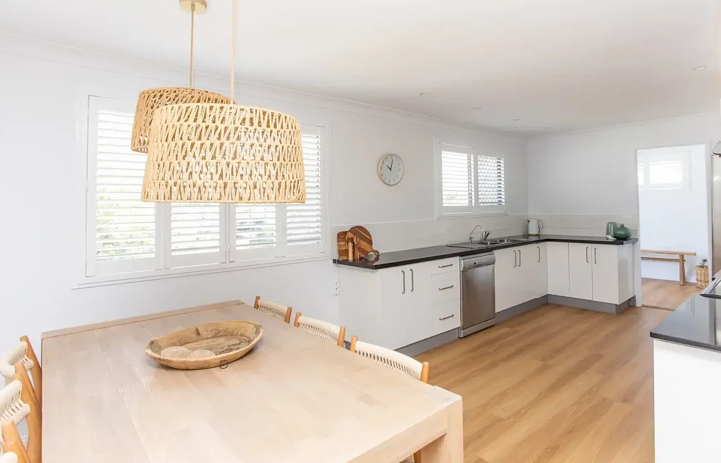 Stylish Coastal Apartment Just Steps from Beach, Creek & Shops