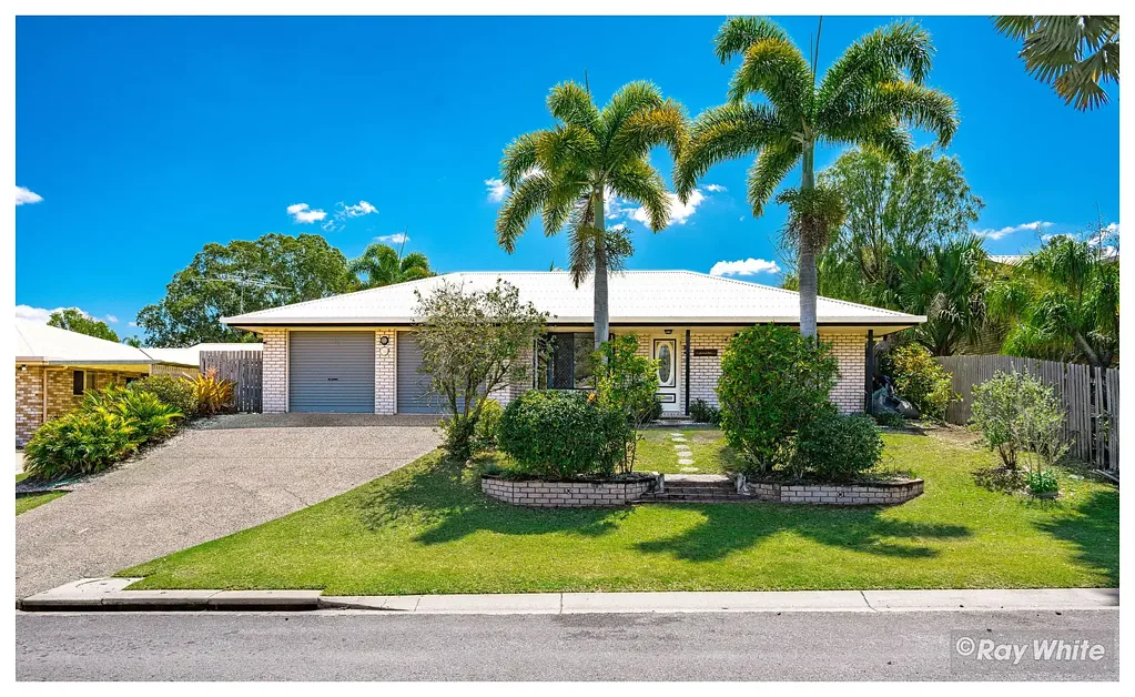 Gracemere 4 Slaapkamer Spacious 4-Bedroom Home with Pool & Shed