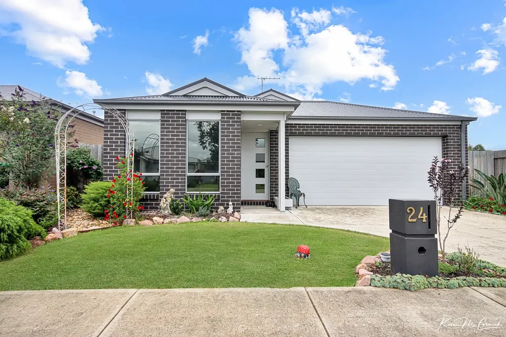 24 Serenity Court, Longwarry, VIC 3816