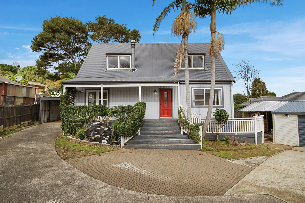 8 Chrisarda Place, Red Hill, Papakura, Auckland