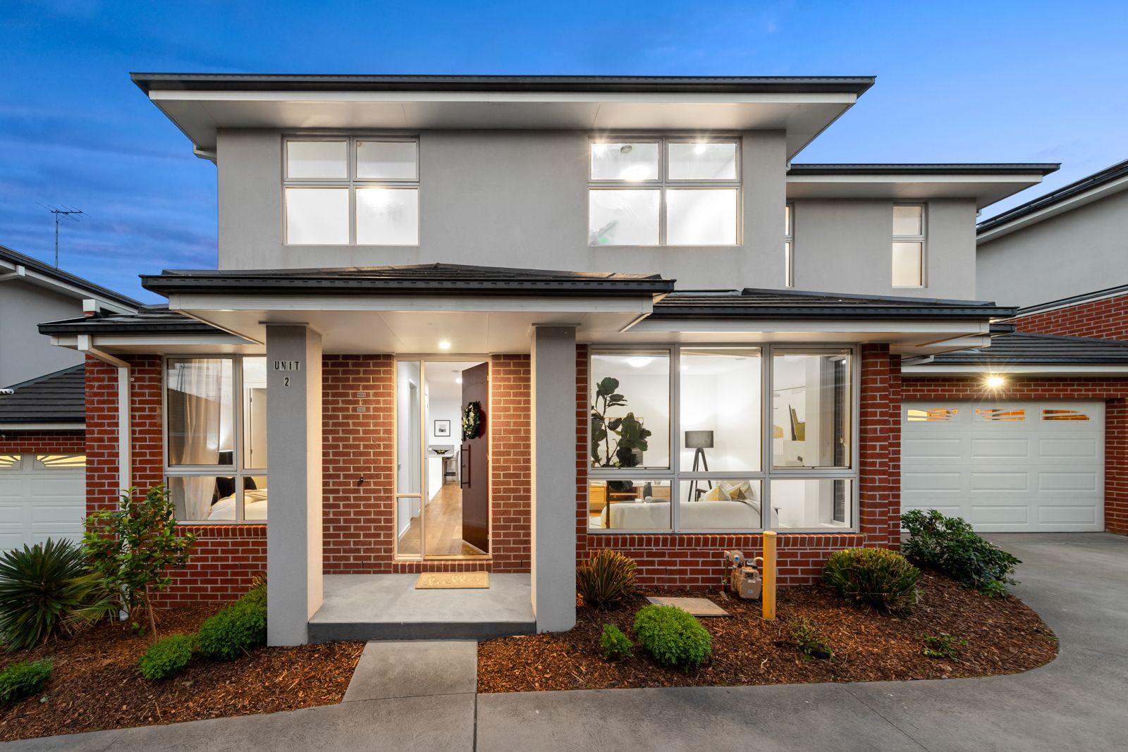 412 MIDDLEBOROUGH RD, BLACKBURN VIC 3130, 0 Kuwarto, 0 Banyo, Townhouse